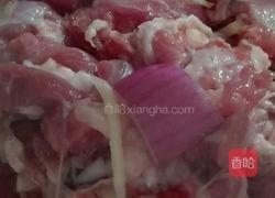 生烤羊肉串的做法图解2