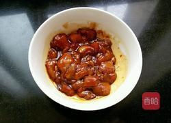 芹菜炒牛肉的做法图解2