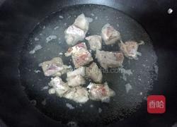 山药炖排骨的做法图解1