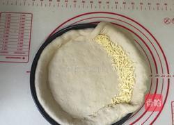 奶酪披萨的做法图解6