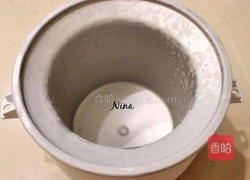 草莓酸奶冰淇淋的做法图解1