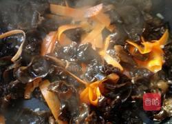 芹菜炒木耳的做法图解9