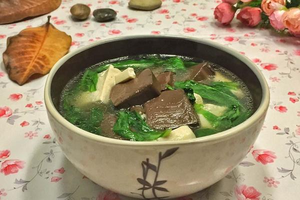 鸭血豆腐汤