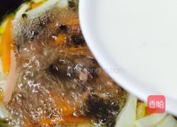 家常酸辣汤的做法图解8