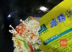 金针菇炒肉的做法图解6