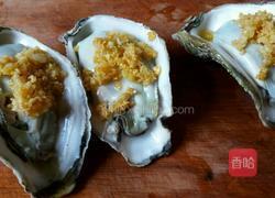 蒜蓉烤生蚝的做法图解2