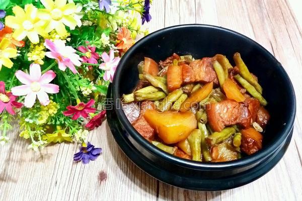 土豆豆角燉肉