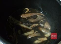 酸辣猪皮的做法图解5