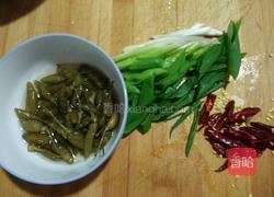 酸辣猪皮的做法图解7