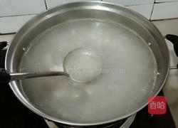 黄豆苦瓜排骨汤的做法图解5