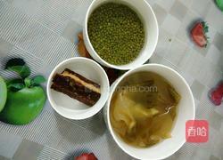 绿豆海带糖水的做法图解1