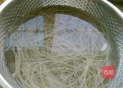 酸辣粉的做法图解1