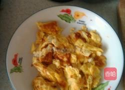 鸡蛋炒韭菜的做法图解2