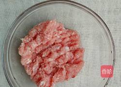 瘦肉丸的做法图解1
