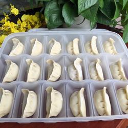 白菜猪肉馅饺子的做法[图]