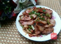 青椒洋葱炒腊肉的做法图解7