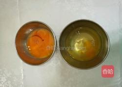 蛋黄爱上炒米饭的做法图解2