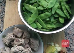 东北油豆角炖排骨的做法图解1