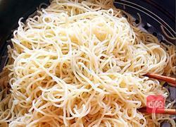 肉末热拌面的做法图解7