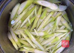 油焖春笋的做法图解2