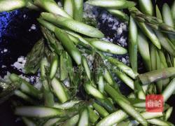 蒜香芦笋的做法图解5