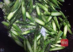 蒜香芦笋的做法图解6