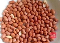 喜羊羊花生酥饼的做法图解1