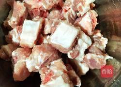 红烧排骨面的做法图解1