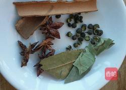 新疆家庭自制大盘鸡的做法图解5