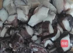 辣酱炒八爪鱼的做法图解2