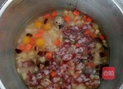 腊肠什锦饭的做法图解3