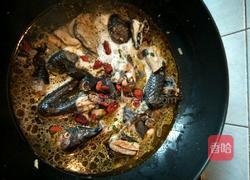 当归春笋乌鸡汤的做法图解4