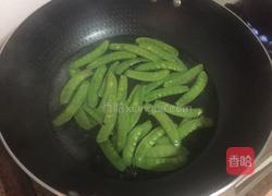 荷兰豆炒肉的做法图解3