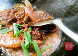 香菇焖鸡翅的做法图解15
