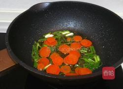 海参胡萝卜炒虾仁的做法图解7