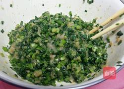 韭菜鸡肉馅饺子的做法图解9