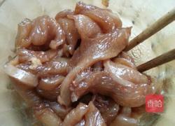 香菇鸡脯肉的做法图解2