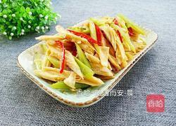 腐竹炒芹菜的做法图解11