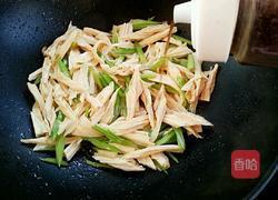 腐竹炒芹菜的做法图解7