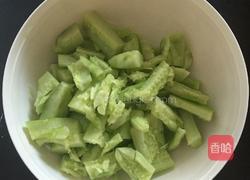 凉拌黄瓜的做法图解1