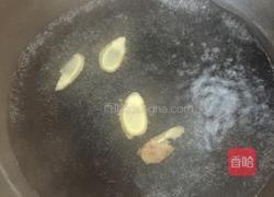 原味排骨百合汤的做法图解3