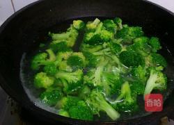 蒜蓉蚝油西兰花的做法图解2