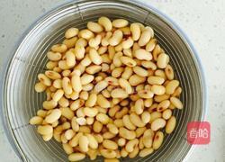 香椿拌黄豆的做法图解2