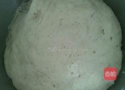 咕咕霍夫面包的做法图解2