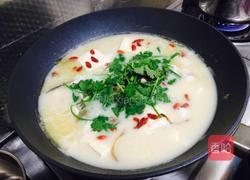 鱼头豆腐汤的做法图解4
