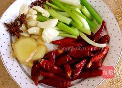 酱焖排骨小土豆的做法图解3