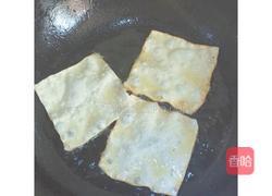 自制煎饼果子的做法图解1