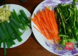 青椒胡萝卜炒鸡丝的做法图解5