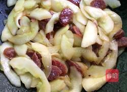 腊肠炒青花的做法图解8