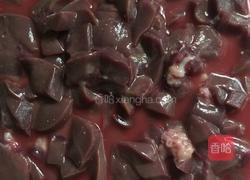 凉拌猪腰的做法图解1